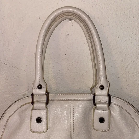 Steve Madden large quilted puff purse - Picture 3 of 15